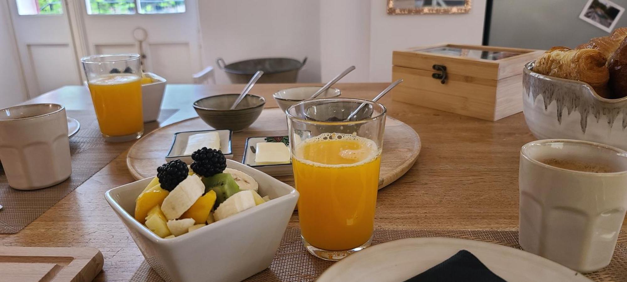 Le Manoir Du Moulin De Madame Bed & Breakfast Вилньов-сюр-Ло Екстериор снимка