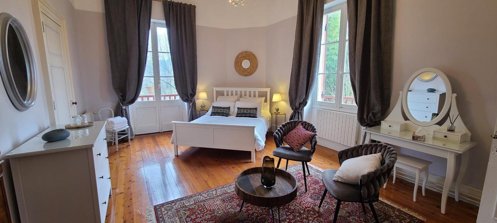 Le Manoir Du Moulin De Madame Bed & Breakfast Вилньов-сюр-Ло Екстериор снимка